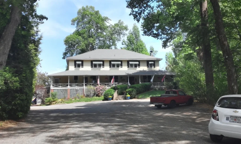 Elijah Mountain Gem Mine
