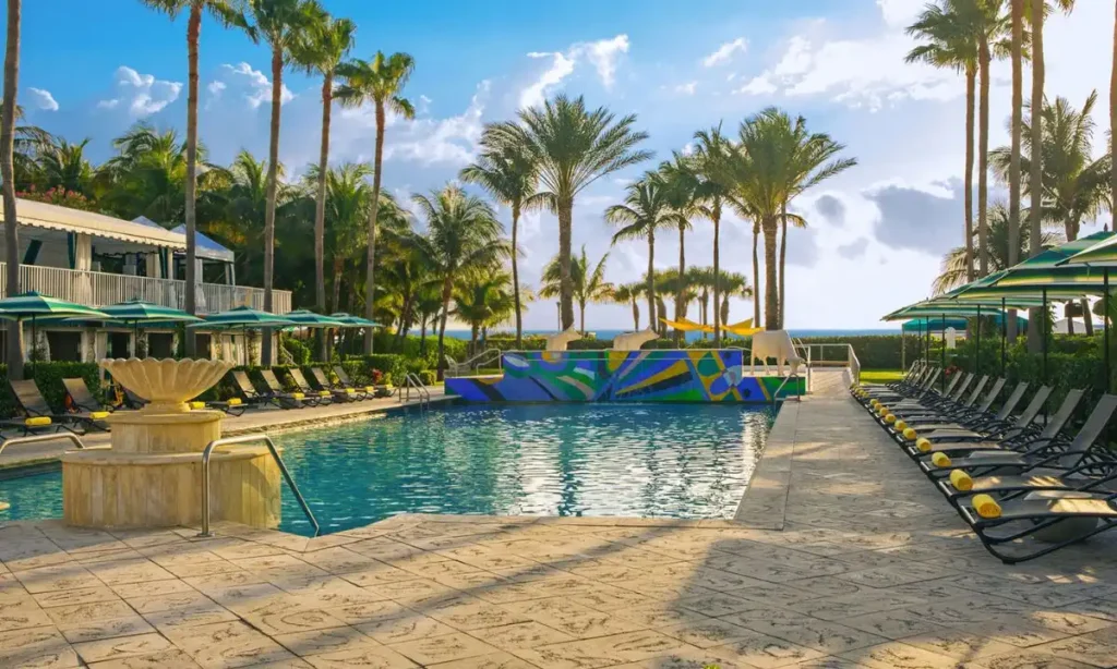 Kimpton Surfcomber Hotel