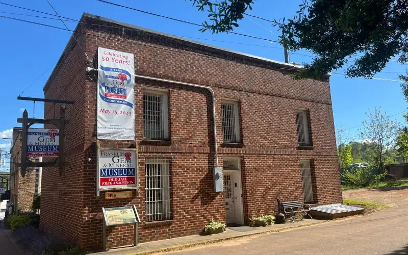 Macon County Historical Museum
